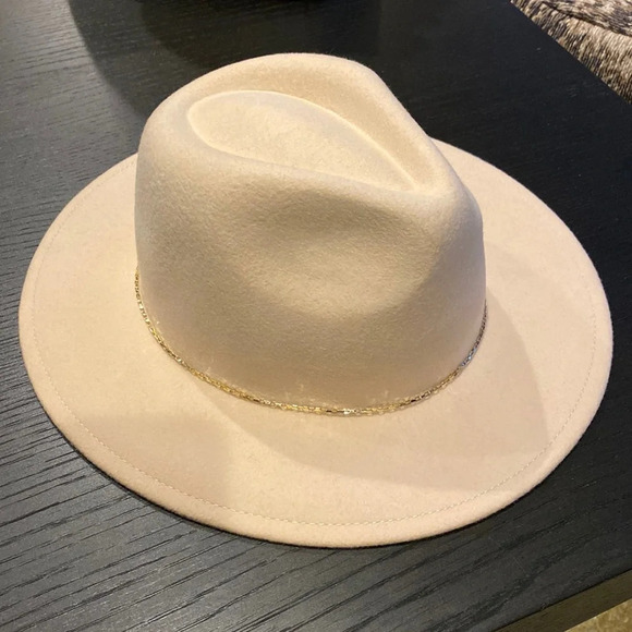 NWT J Crew Women’s Medium/Large Sand Wool Fedora with Chain main image 5